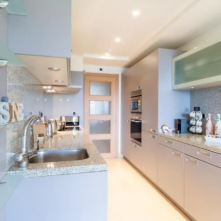 Banus - Golden Mile Jardines Del Principe * Марбелья