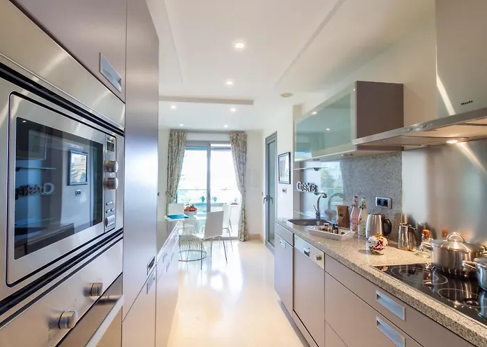 Banus - Golden Mile Jardines Del Principe * Marbella